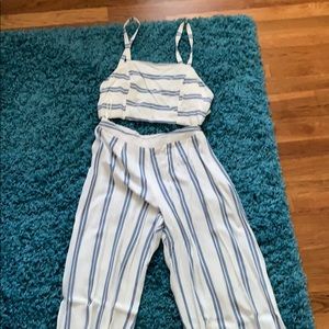 Luxxel two piece set